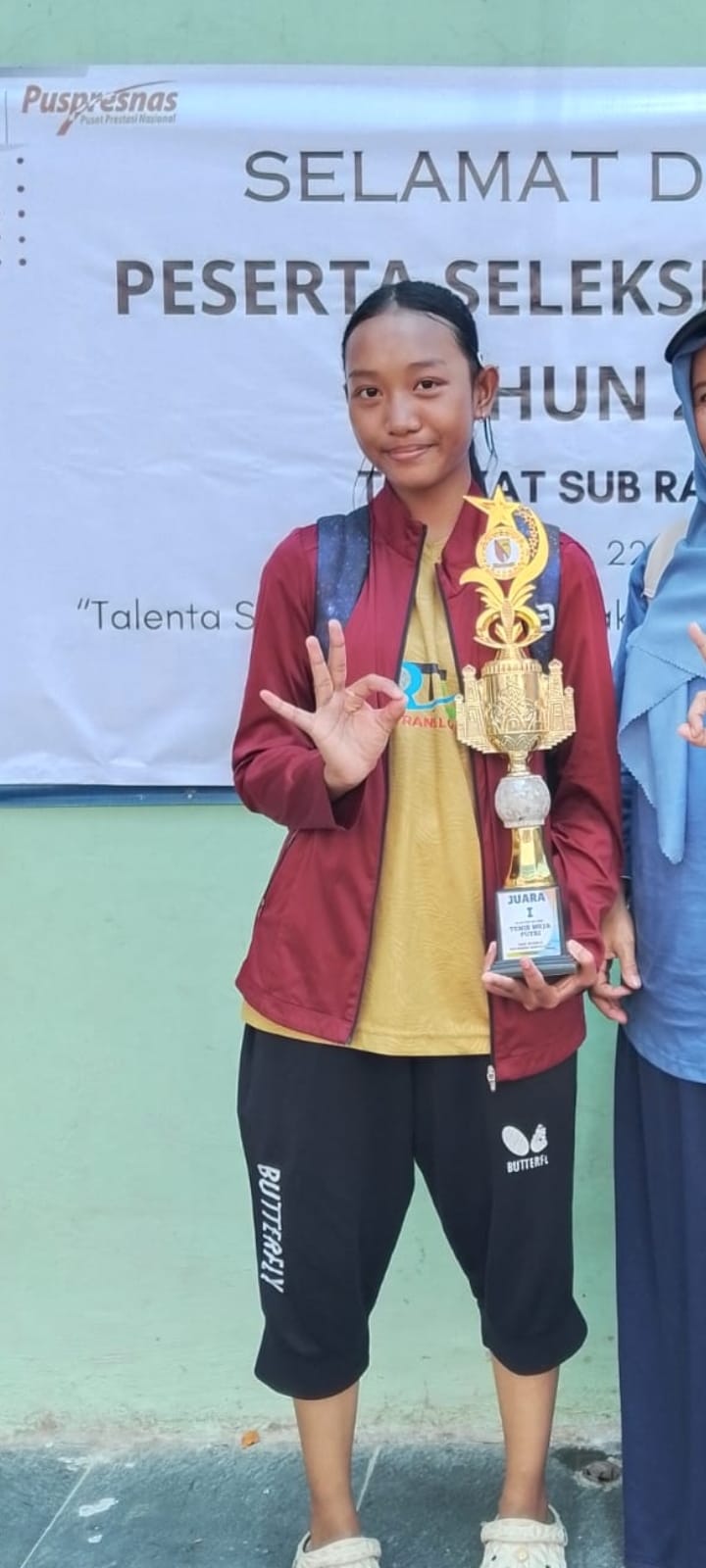 Momen UTIYA RIZQI